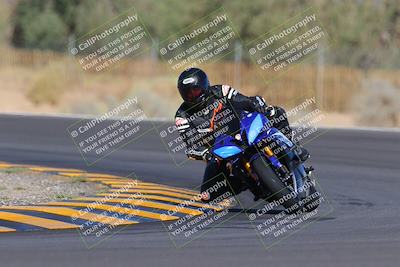 media/Oct-09-2022-SoCal Trackdays (Sun) [[95640aeeb6]]/Turn 3 (930am)/